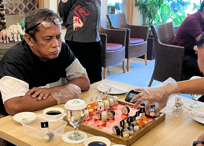 Sushi Chess Master, Kompetisi Catur Menggunakan Sushi