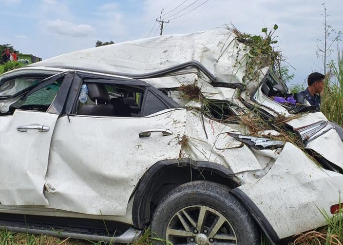 Update Kecelakaan Bhikkhu di Tol Kanci Pejagan, 2 Korban Dibawa ke Jakarta