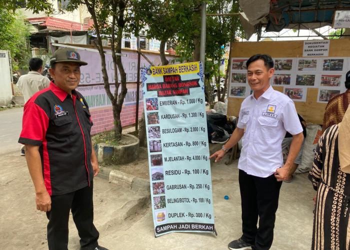Sambut Hari Jadi Kota Cirebon ke 598, Kelurahan Karya Mulya Gelar Bazar Bank Sampah 