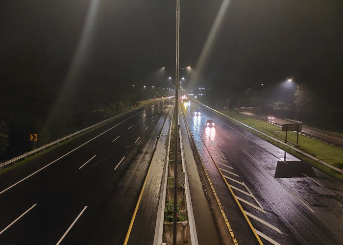 Update Tol Cipali Malam Ini: Arus Normal, Ribuan Kendaraan Masih Melintas
