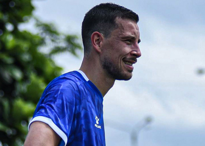 Umuh Muchtar Murka! Thom Haye Diteror Ancaman Pembunuhan Usai Persib Kalahkan Persija