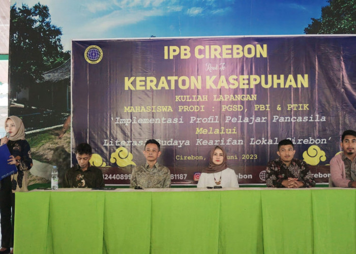 Ratusan Mahasiswa IPB Cirebon Kunjungi Kasepuhan