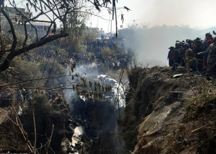 Ada Keajaiban, Pesawat Yeti Airlines Jatuh di Nepal, Sejumlah Penumpang Selamat