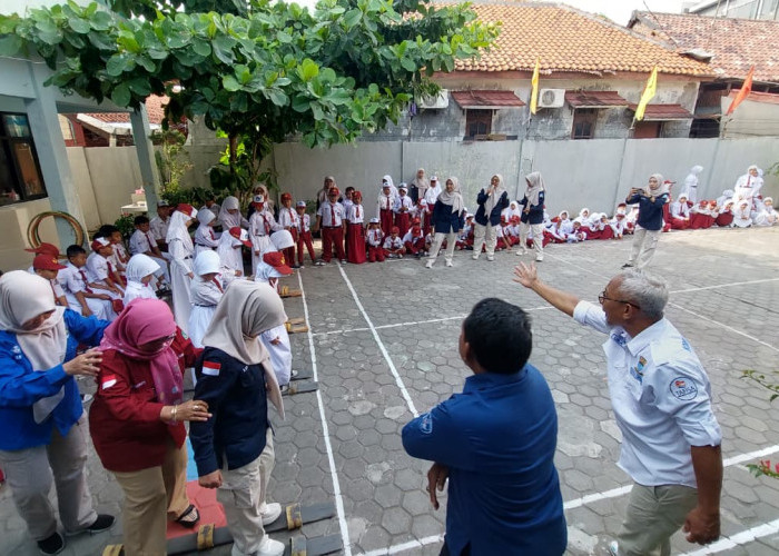 Permainan Tradisional Jadi Media Kampanye Bebas Gadget dan Kesetaraan Mutu Sekolah