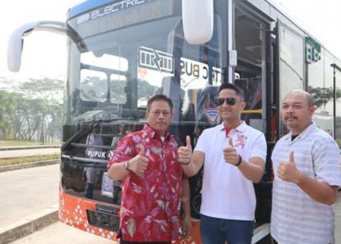 Siap Beroperasi, Bus Listrik Pupuk Kaltim Mejeng di Peresmian BRT Bandung Raya