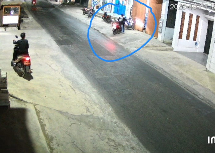 Detik-detik Honda Beat Dicuri di Mandirancan Kuningan, 2 Pelaku Terekam CCTV