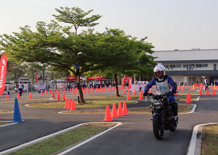 Instruktur Safety Riding DAM Juara Asia-Ocenia di Thailand