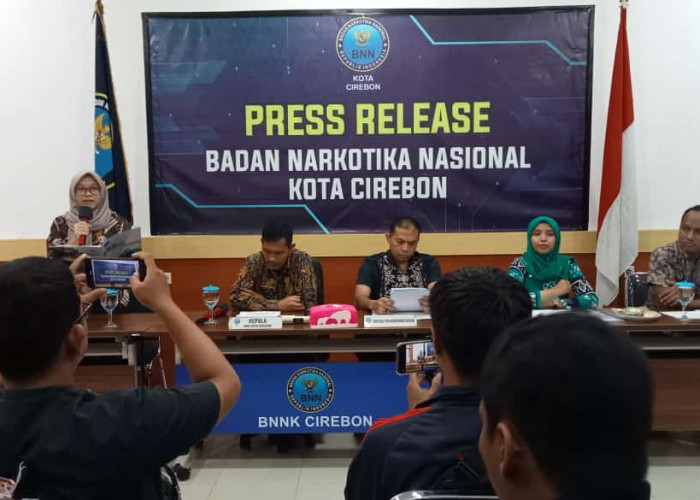 Berantas Narkoba, BNN Kota Cirebon Kampanyekan War On Drugs