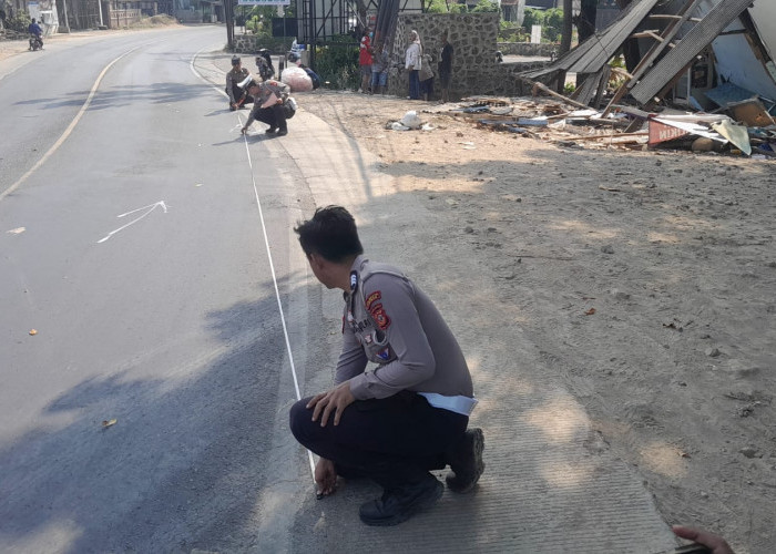 Polresta Cirebon Olah TKP Kecelakaan Truk Tronton di Tanjakan Ciperna, Sopir Ngaku Kehilangan Kendali