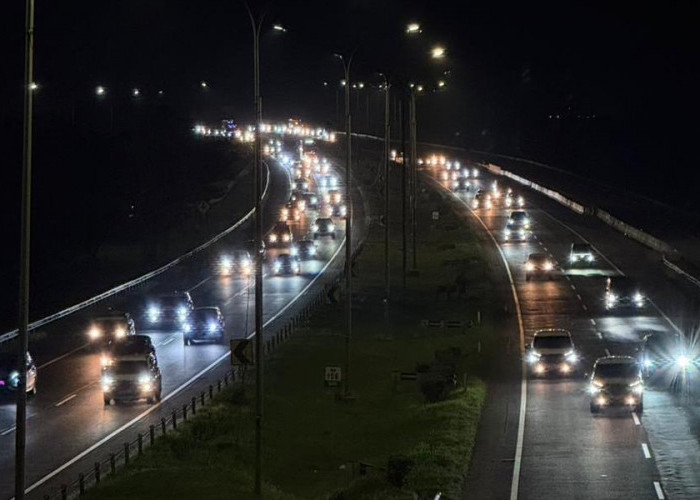 Arus Balik Tol Cipali Naik 88 Persen, Malam Ini 87 Ribu Kendaraan Mengarah ke Jakarta