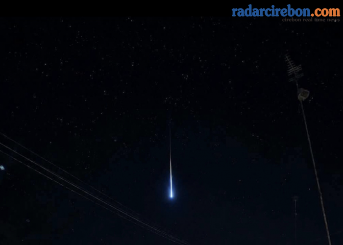Meteor Melintas di Langit Cirebon, Belum Ada Laporan Serpihan