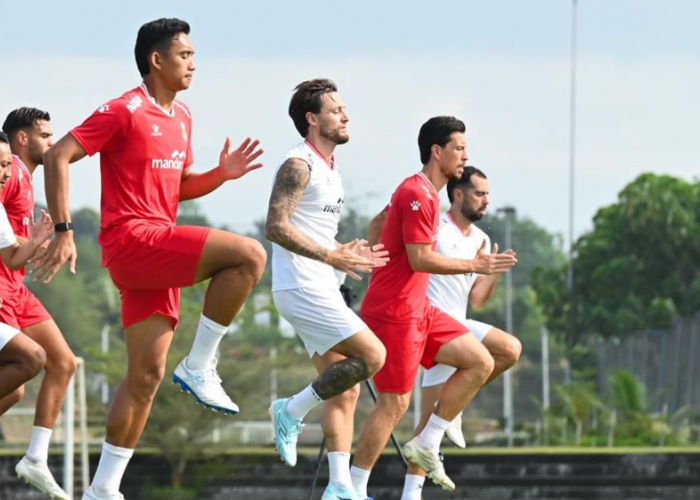 AFF 2026 Sudah Bergulir, Mengapa Timnas Indonesia Masih Rahasiakan Skuad? Ini Alasan Herdman yang Mengejutkan