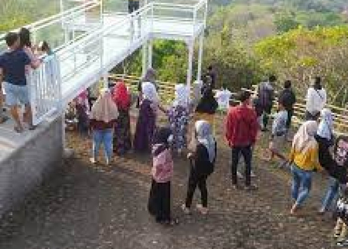 Wisata Bukit Anti Galau Cirebon, Tawarkan Keindahan Alam