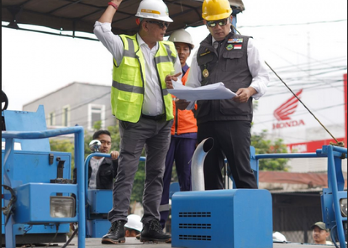 Perbaikan Jalan Provinsi Dikebut, Ridwan Kamil: Menjelang Lebaran Selesai 50%