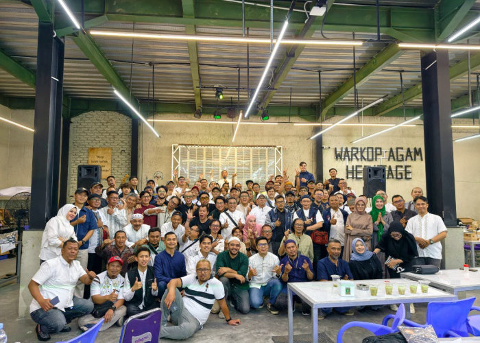 ADV Rider Bandung Gelar Buka Bersama Anak Yatim