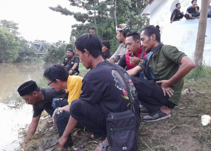 Bocah Hanyut di Sungai Kriyan Ditemukan, Pencarian Diwarnai Ritual Adzan Pitu