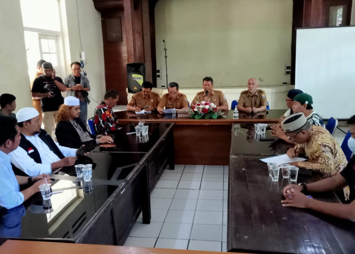 Cegah Konflik SARA Pasca Insiden di Bitung, Ormas Islam, LSM dan OKP di Kota Cirebon Datangi Kesbangpol