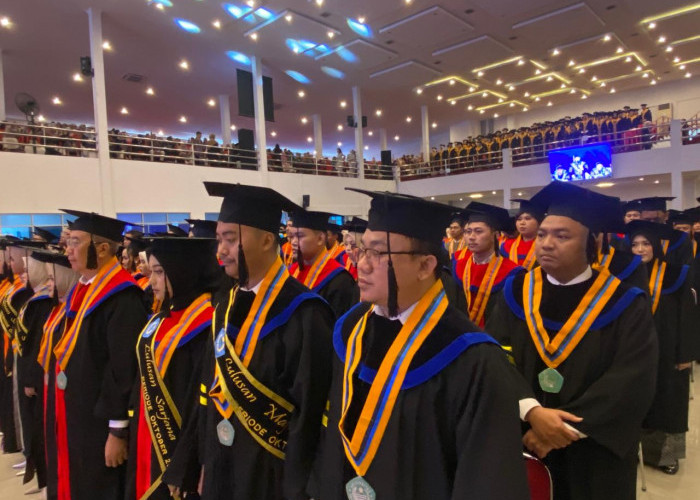 UGJ Mewisuda 749 Lulusan, Bekali Mahasiswa Keterampilan Masa Depan di Era Disrupsi Teknologi
