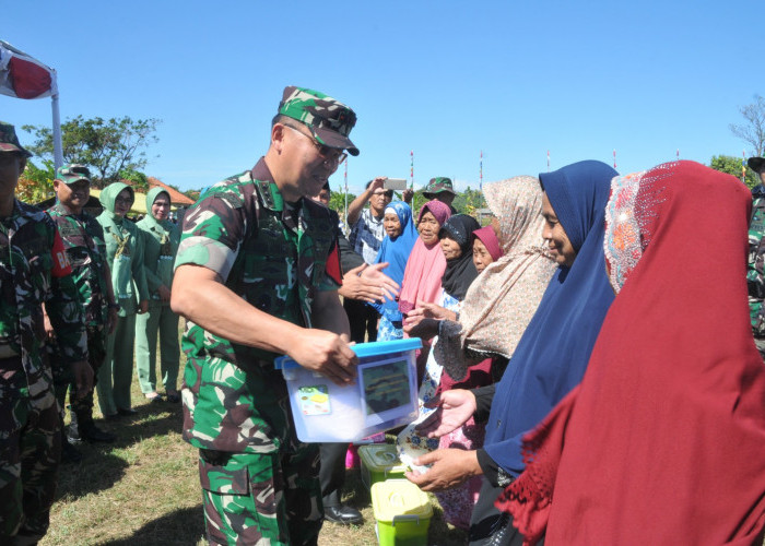 Program TMMD, Cara TNI Menjaga Semangat Kebersamaan di Masyarakat