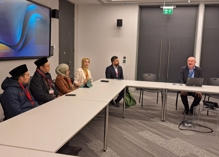 Berkat Program English for Ulama, 4 Pendakwah Asal Jabar Syiarkan Islam di Inggris