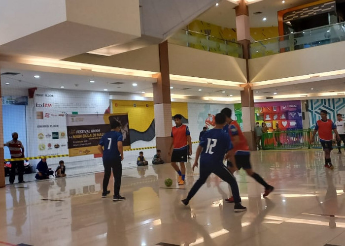 Cara Persejasi Mengenalkan Sepak Bola Berjalan Kepada Warga Cirebon 