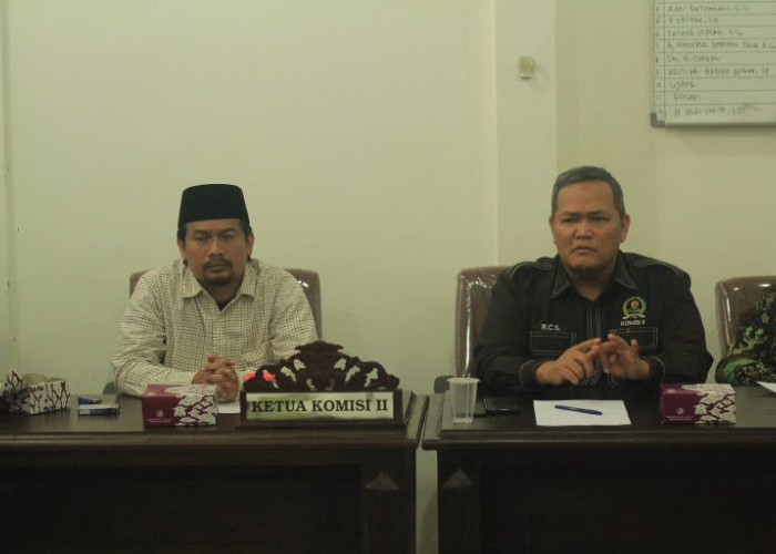 Komisi II DPRD Dorong Bapenda Gali Pajak Daerah
