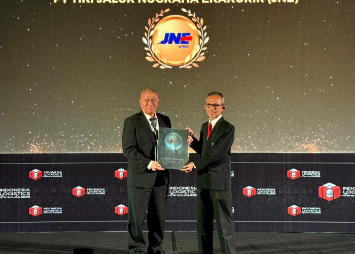 JNE Kembali Raih Penghargaan Courier of The Year di Indonesia Logistics Awards 2025