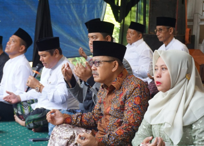 Dihadiri Petinggi NU Cirebon, Haul KH Annas Sirojuddin dan KH Khaerul Wahidin Sarat Pesan Keilmuan