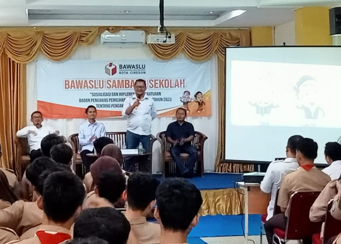 Bawaslu Kota Cirebon ke SMAN 6, Pelajar Diwanti-wanti untuk Tidak Golput 