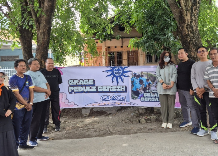 Grage Mall Rayakan HUT ke-29, Ajak 350 Relawan Bersihkan Sungai Sigujek