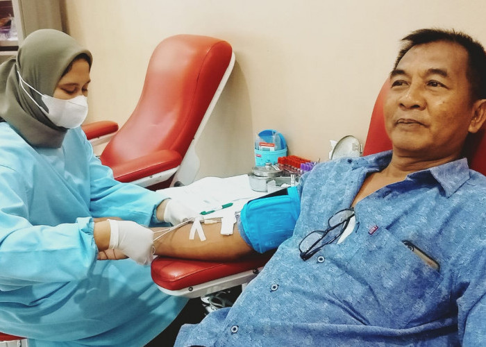 Bulan Ramadan Stok Darah di PMI Kota Cirebon Menipis, Permintaan Darah Meningkat