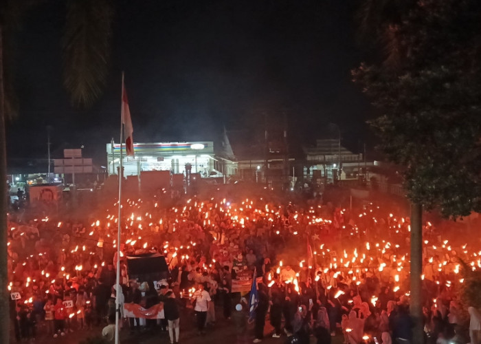 Desa Timbang Menyala, Ribuan Obor Dinyalakan Serentak Sambut Ramadan