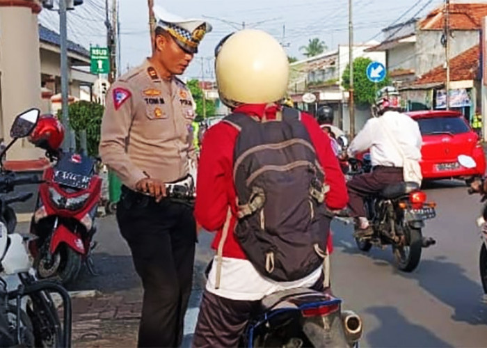 Di Majalengka, Pengguna Motor Knalpot Brong Terus Diburu Oleh Polisi