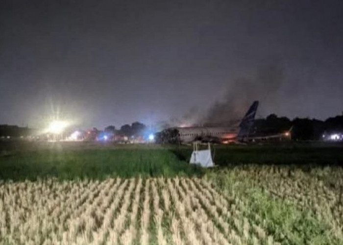 Info Pesawat Jatuh di Bode Plumbon Cirebon Bikin Geger, Diskominfo: Hoax!