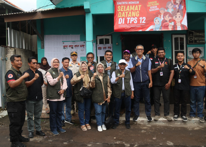 Pastikan Pemungutan dan Perhitungan Suara Aman dan Lancar, Pj Walikota Cirebon Tinjau Langsung 