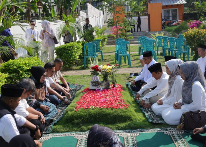 Hari Jadi ke-528 Kuningan, Pemkab Ziarah ke Makam 21 Bupati Terdahulu