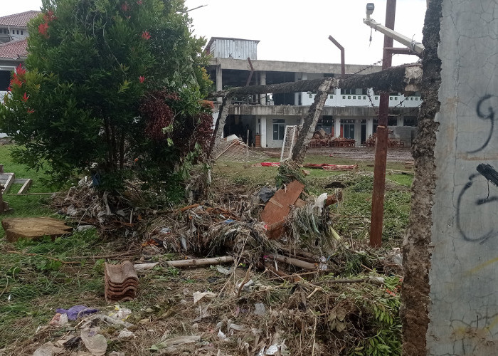 Diterjang Banjir, Ponpes Al Khairiyah Cirebon Alami Kerusakan Rp1,5 Miliar