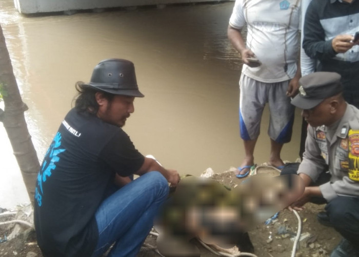Jasad Perempuan Tersangkut di Tiang Jembatan Karangsambung, Polisi Lakukan Penyelidikan