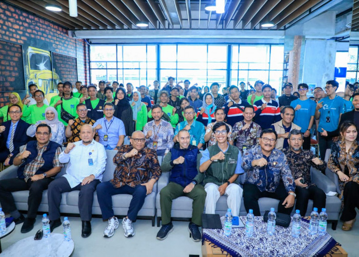Kemnaker Gelar Green Jobs Class di Bandung untuk Atasi 1.500 Ton Sampah Harian