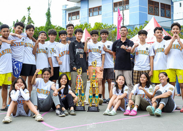 Juara 1 dan 2, Tim Basket SMPN 1 Kota Cirebon Mendominasi se-Jabar dan Jateng 