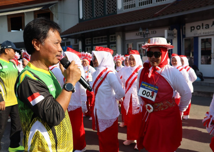 Gerak Jalan Indah Kesambi Meriah, Wali Kota Cirebon Dorong Jadi Event Tingkat Kota