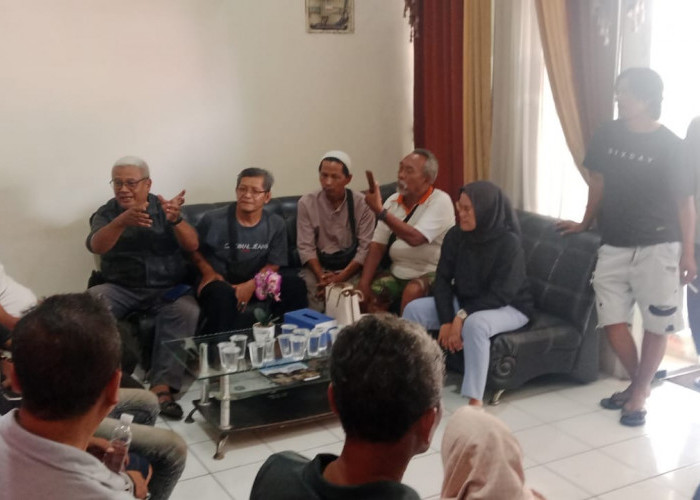 PKL Sukalila Datangi Kantor Satpol PP, Minta Keringanan