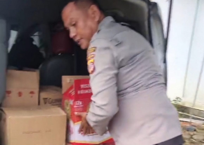 Terima Aduan Soal Peredaran  Miras, Polresta Cirebon Gerak Cepat, 73 Botol Berhasil Diamankan