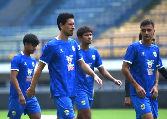 Jelang Duel Panas Persib vs PSM, Ini Daftar Pemain Maung Bandung yang Absen