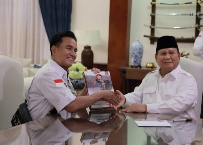 Prabowo Terima Kunjungan Yusril, Apa Saja yang Dibahas?