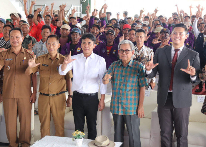 Wabup Cirebon Minta Bank Permudah KUR untuk Nelayan, Hindari Jerat Pinjol