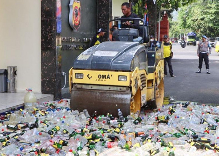 Dimusnahkan Lagi, Beredar Lagi, Segini Jumlah Miras Hasil Operasi Pekat Polresta Cirebon