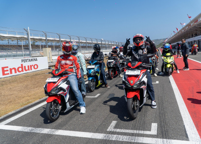 Bikers Honda Vario Jawa Barat Rasakan Sensasi Track Day di Sirkuit Mandalika