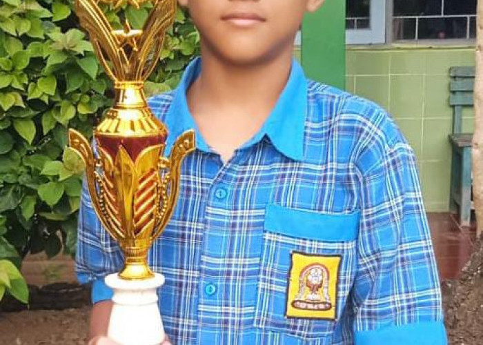 Santri Al Hikmah Dukupuntang, Hafiz Azzam Ziyadwian Juara 1 MHQ Tingkat Cirebon
