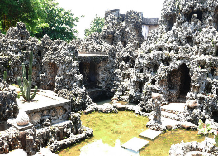 Goa Sunyaragi Menghadap ke Mana? Berikut Penjelasan Pemerhati Sejarah Cirebon